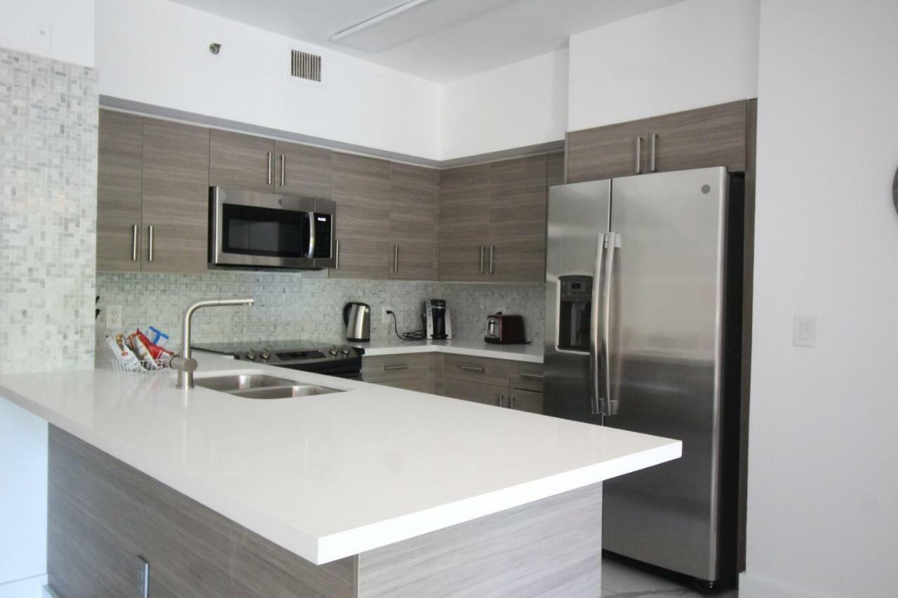 Yacht Club At Aventura 2 Bed 2 Bath Luxurius Cozy Brand New Lägenhet Exteriör bild